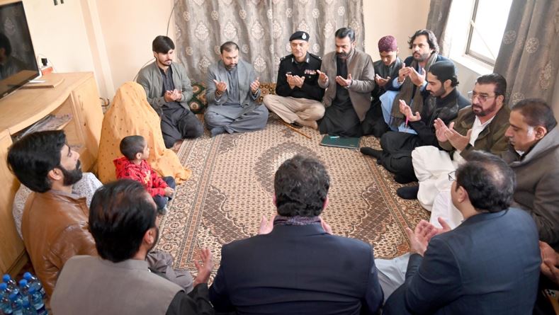 Chief Minister Balochistan Pledges Full Support to Families of Fallen Police Heroes
